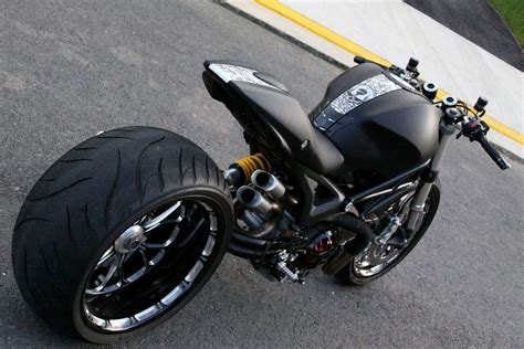 Ducati Monster 1100 - way2speed