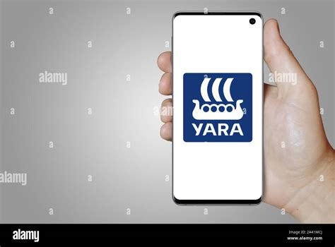 Yara logo hi-res stock photography and images - Alamy