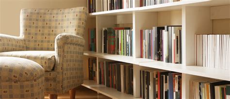 10 DIY Bookshelf Ideas to Organize Your Books | Zameen Blog