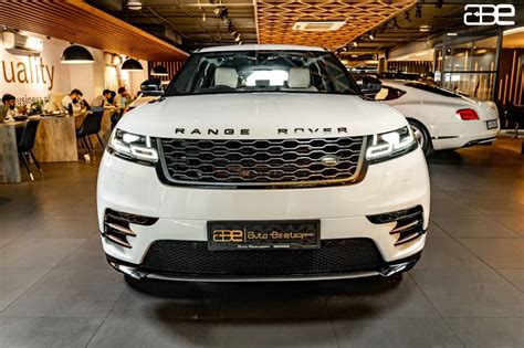 Pre-OWNED 2020 RANGE ROVER VELAR S R-DYNAMIC | FOR SALE