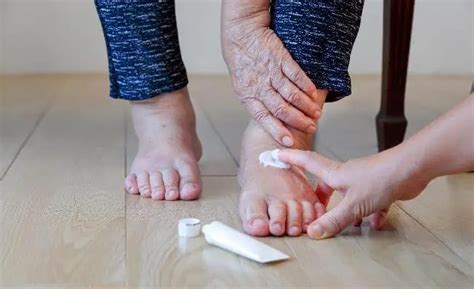 Foot Care Tips For Seniors - Best Mobility Aids