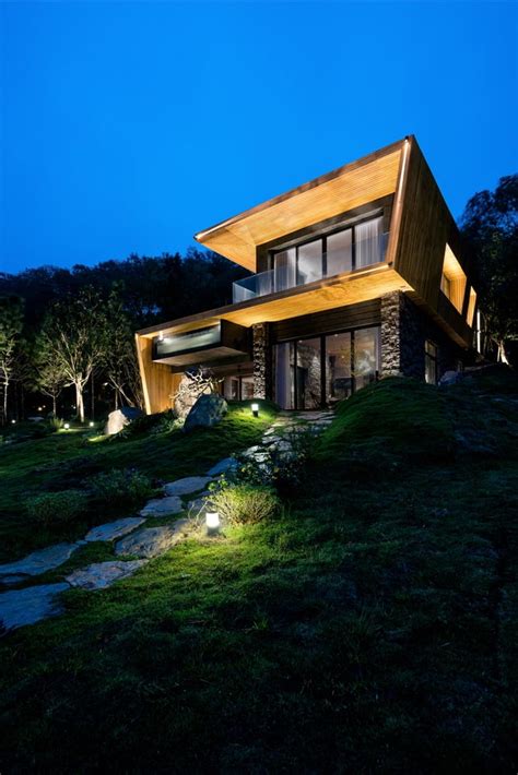 Teak House – A modern wooden house design interplay between culture and ...