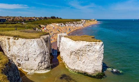 The walk from Margate to Ramsgate via Botany Bay - Miry Giramondo