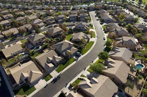 Five Reasons I Can't Adapt to the Suburbs | HuffPost