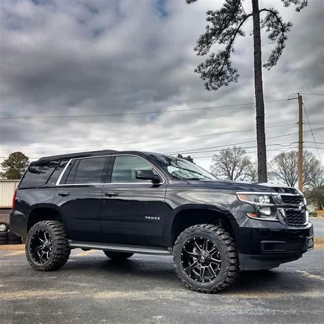 Chevrolet Tahoe equipped with a Fabtech 3" Lift Kit | Chevrolet tahoe ...