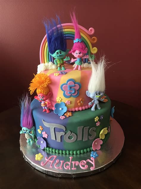 Trolls rainbow tiered cake – Artofit