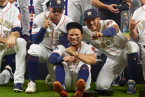 Houston Astros: Players with the best shot at bringing home hardware