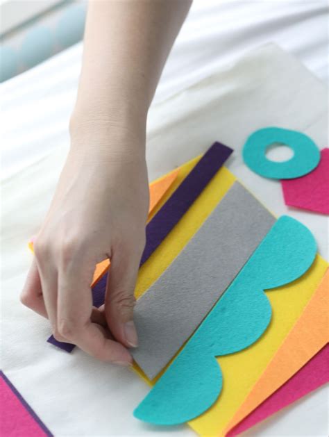 DIY Felt and Foam Projects with Craft Easy - Googly Gooeys