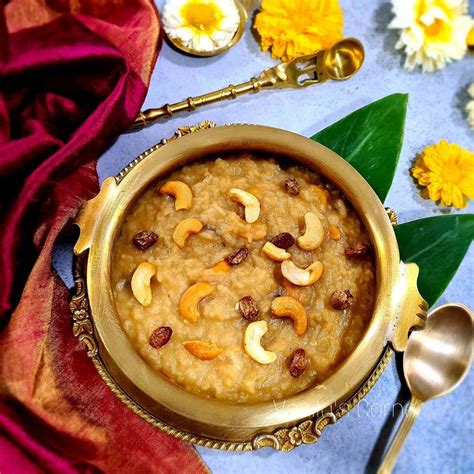 Sweet Pongal | Chakkara Pongal | Sakkarai Pongal - Vanita's Corner