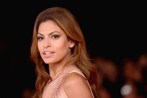 EVA MENDES nie tęskni za aktorstwem. “Zmęczyła mnie walka o dobre role”