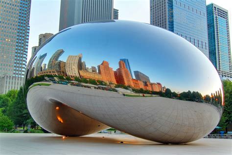 Cloud Gate, or the ‘Bean,’ in Chicago: See It or Skip It?