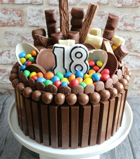 25 Amazing Birthday Cakes for Teenagers You Have to See - Raising Teens ...