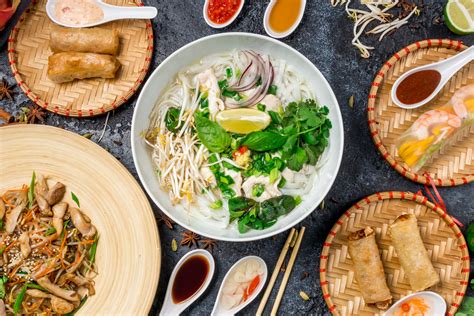 Eat Like a Local: Beginner’s Guide to the Vietnamese Food