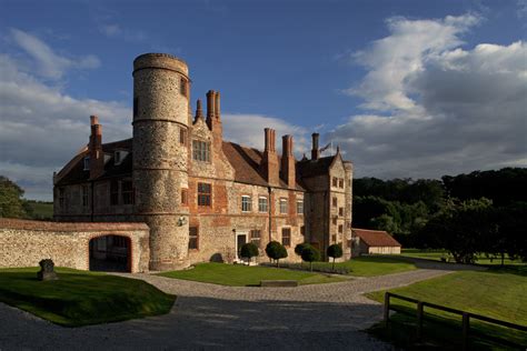 Elizabethan Manor House — Cowper Griffith Architects