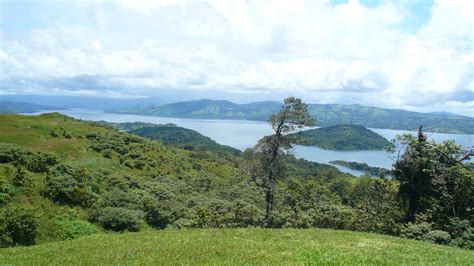 Breathtaking Lake & Volcan Arenal View - Arenal Guru