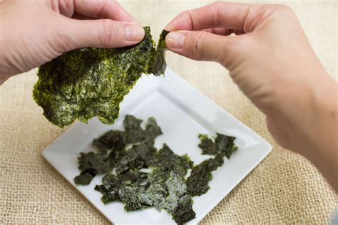 How to Make a Seaweed Facial Mask | LIVESTRONG.COM | Facial masks ...