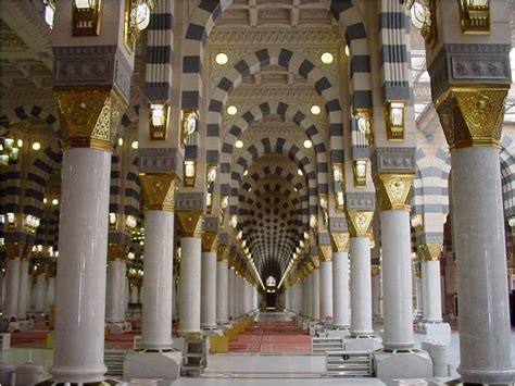 interior-masjid-nabawi – SMAIT IHSANUL FIKRI MUNGKID