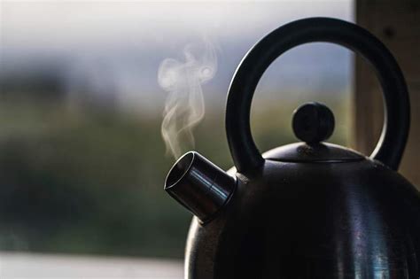 Boiling water in a kettle | Free stock photo | High Resolution image