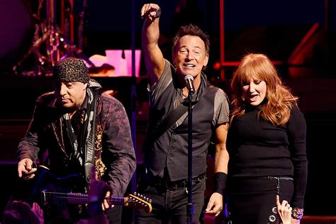 Bruce Springsteen Has Written New E Street Band Album