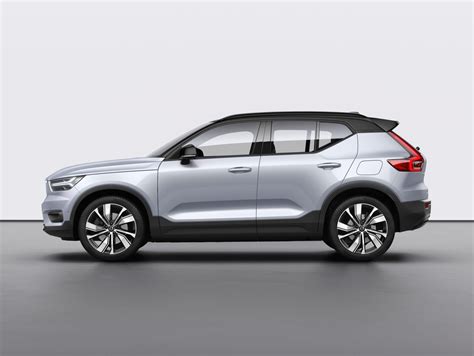 Volvo starts production of its highly-anticipated XC40 electric SUV ...