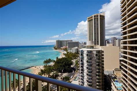 Alohilani Resort Waikiki Beach vacation deals - Lowest Prices ...