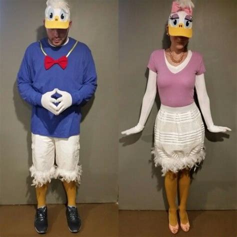 DIY Daisy Duck Costume | Donald duck costume, Daisy duck costume, Duck ...