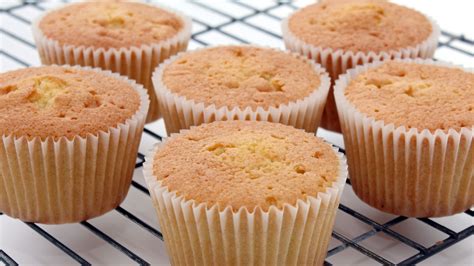 Basic Cupcake | Baking Recipes | GoodtoKnow