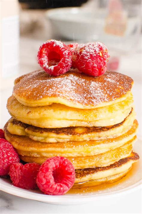 Almond Flour Pancakes - iFOODreal.com