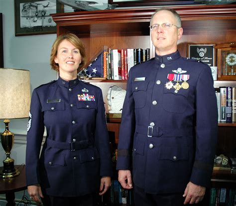 New service dress prototypes pique interest > U.S. Air Force > Article ...