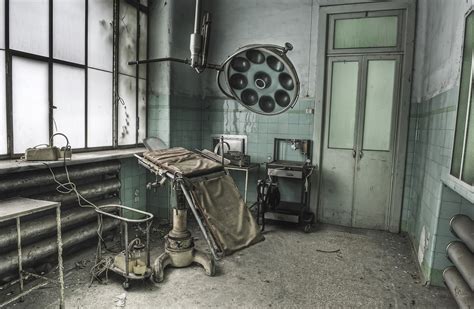 These Photos Of Abandoned Asylums Will Keep You Awake Tonight | HuffPost