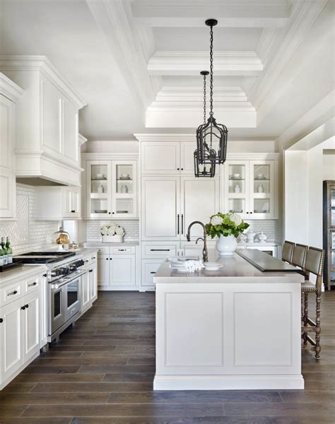 13 White Kitchen Cabinets Ideas To Beautify Your Kitchen