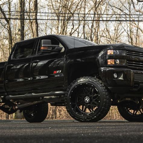 Custom Chevy Silverado | Images, Mods, Photos, Upgrades — CARiD.com Gallery