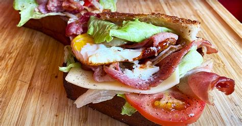 Deep Fried BLT Sandwich Recipe