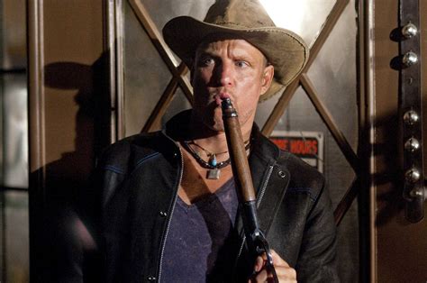 ZombieLand stills - Zombieland Photo (8537982) - Fanpop