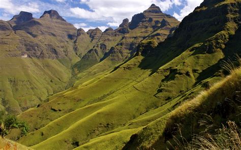 Photos That Will Make You Want to Hike in the Drakensberg, S. Africa ...