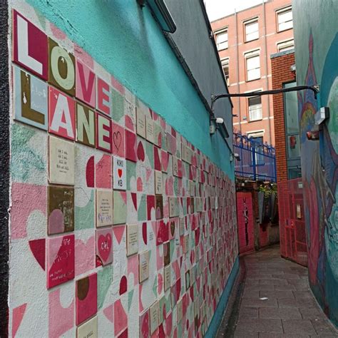 DUBLIN STREET ART: 5 best spots for incredible colour and graffiti