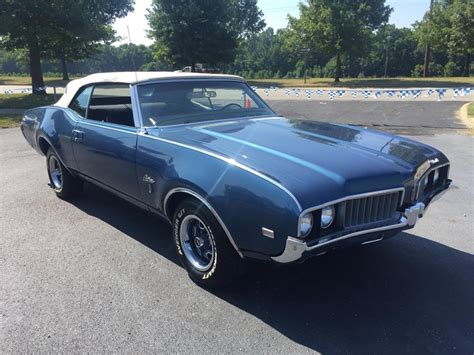 1969 Oldsmobile Cutlass Supreme for Sale | ClassicCars.com | CC-1111152