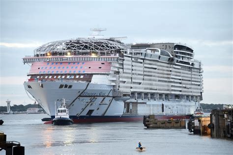 Royal Caribbean floats out new Wonder of the Seas cruise ship | Cruise.Blog