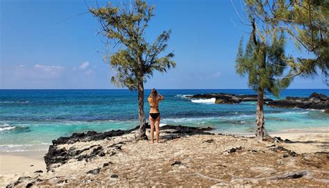 Makalawena Beach, Kailua-Kona - Hawaii Beaches