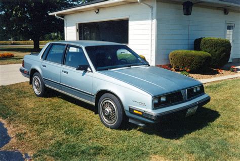 1986 Pontiac 6000 - Information and photos - MOMENTcar