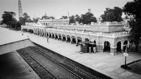 Gujranwala Railway Station (Gujranwala) | Structurae