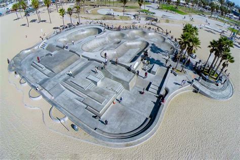 Venice Beach Skatepark 2024 => STRAY ROCKET