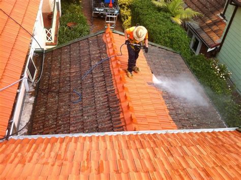 How to clean roofs as a beginner - CleaningRank