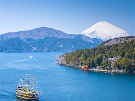 2-Day Mt. Fuji & Hakone Tour from Tokyo with Yumoto Fujiya Hotel ...