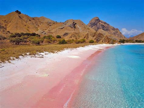 14 Best Beaches in Indonesia | PlanetWare