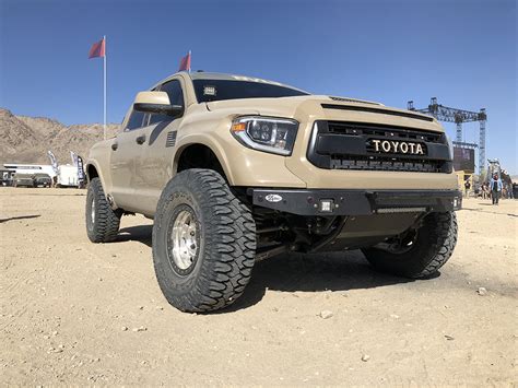 Toyota Tundra prerunner - One Truck To Do It All - offroadium.com