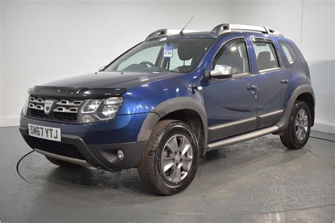 Dacia - Duster 1.5 dCi Laureate 4WD (s/s) 5dr (2017) ⋆ Sascron - Used ...