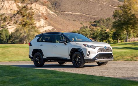 2019 RAV4 Hybrid: First Drive - The Green Car Guy