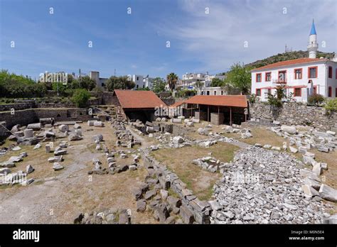 Ruins of halicarnassus hi-res stock photography and images - Alamy