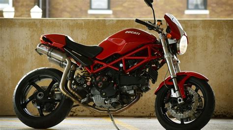 2008 Ducati Monster S2R 1000 VIN: ZDM1RABP28B110143 - CLASSIC.COM